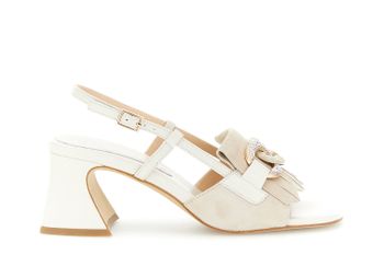 sandalias de ante y napa con flecos y cadena sand