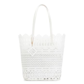 bolso shopping de encaje con charm white