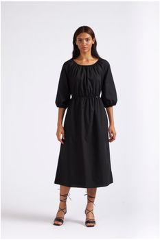 vestido largo con mangas anchas black s